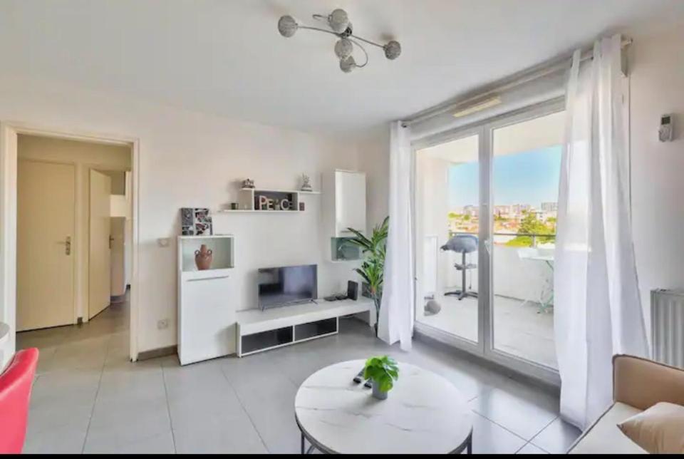 Апартаменты Massalia Flat Climatise Марсель Экстерьер фото